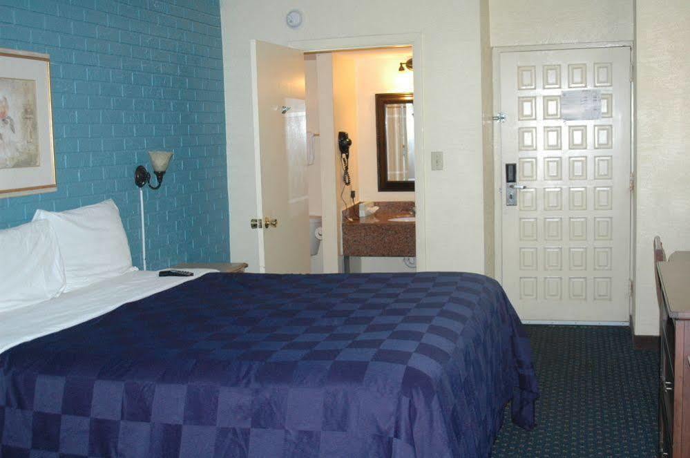 Motel 6 Tallahassee, Fl North Monroe Exterior foto